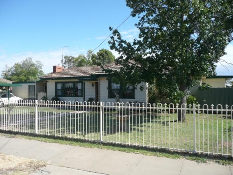 32 Eyre Street, Echuca VIC 3564