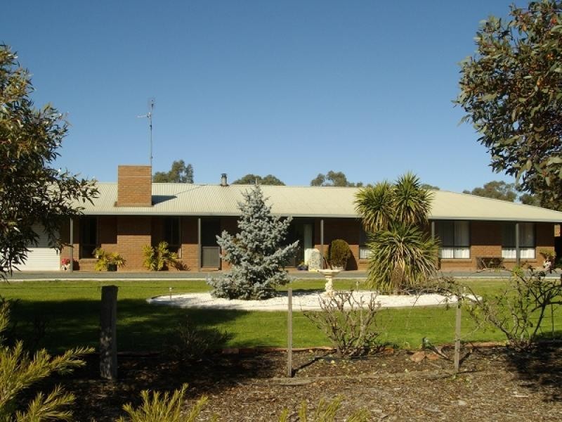 21 Tangey Lane, Echuca VIC 3564