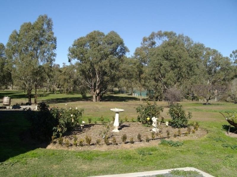 21 Tangey Lane, Echuca VIC 3564