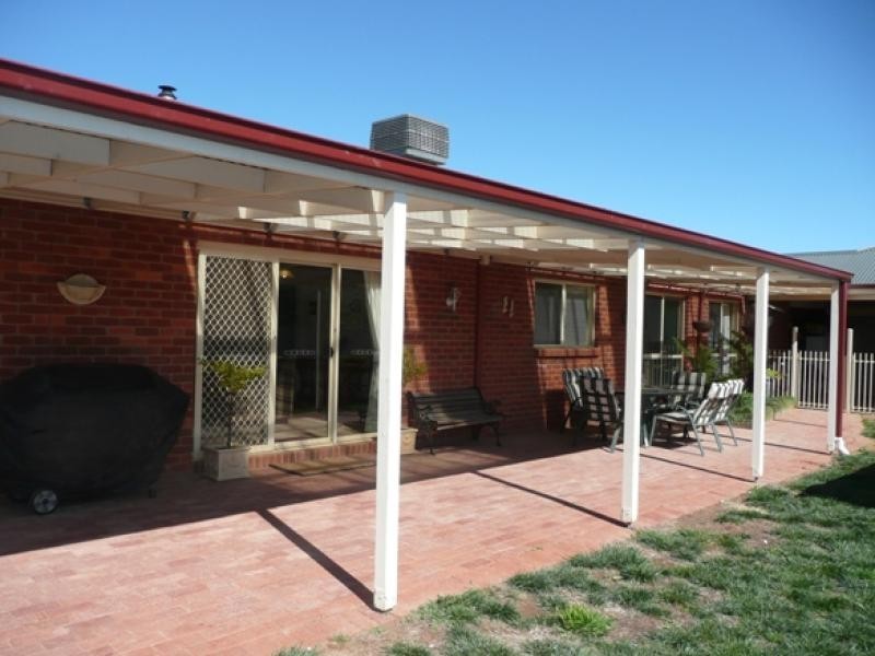 16 Aberdeen Way, Moama NSW 2731