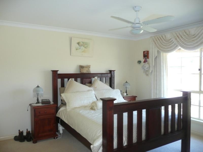 16 Aberdeen Way, Moama NSW 2731