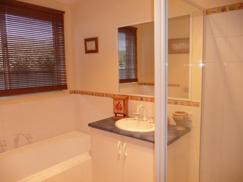 16 Aberdeen Way, Moama NSW 2731