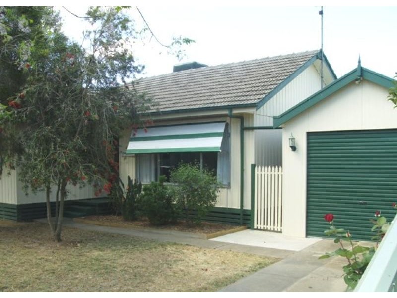 6 McKenzie, Echuca VIC 3564