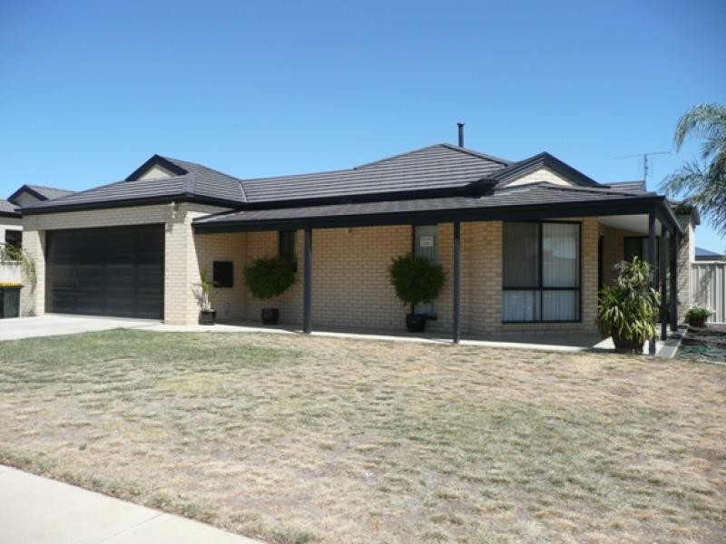 40 Shetland Drive, Moama NSW 2731