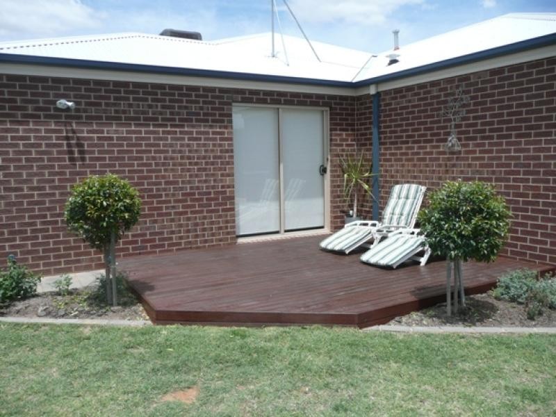 19 Forfar Drive, Moama NSW 2731