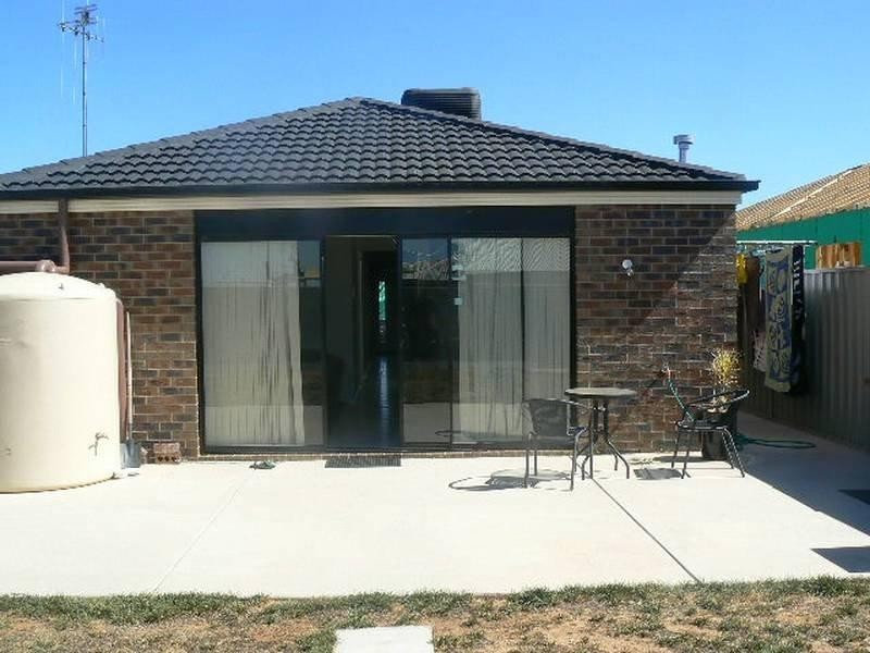 1/22 James Street, Echuca VIC 3564