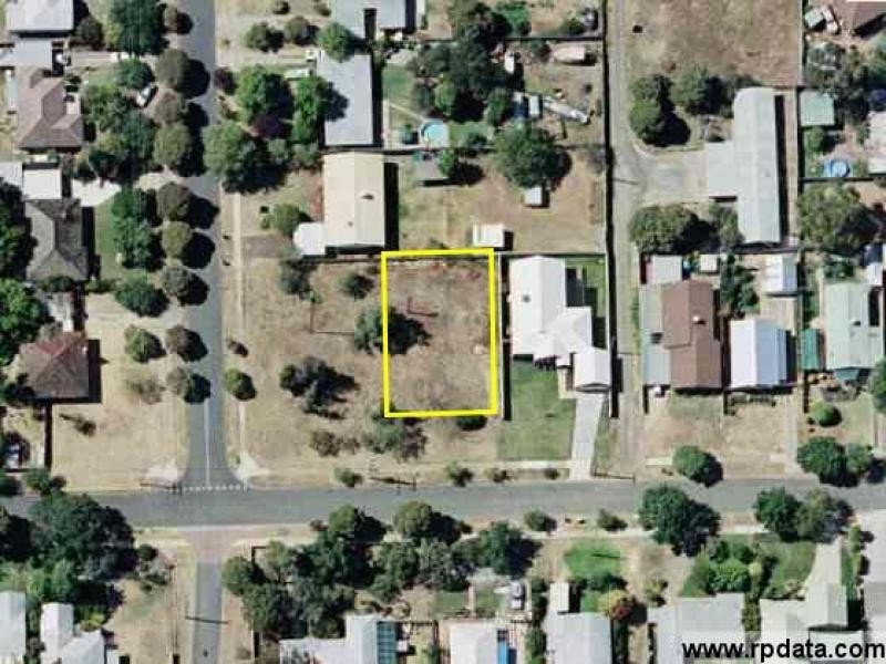 8 Moore Street, Echuca VIC 3564