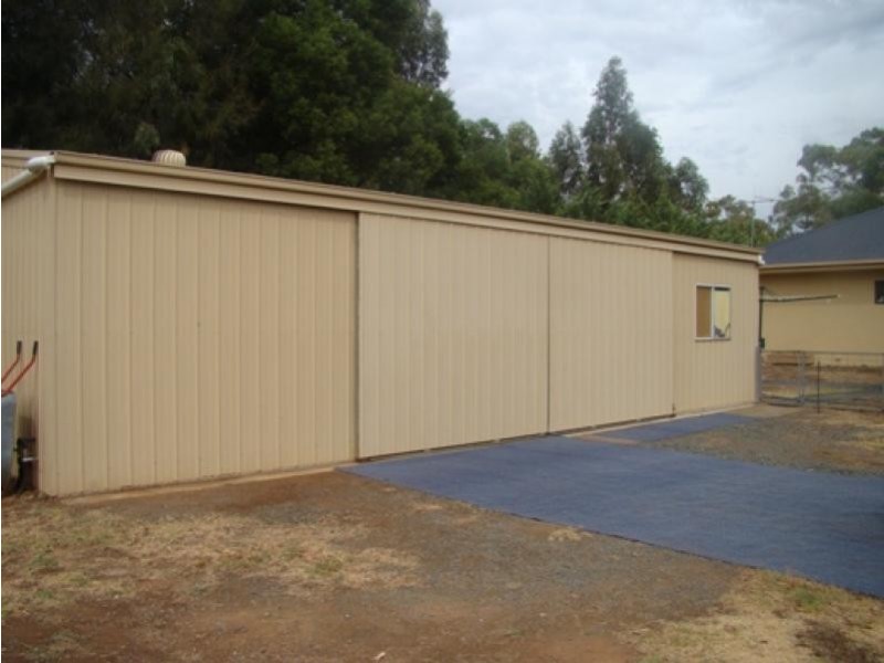 11 Cohen Street, Rochester VIC 3561