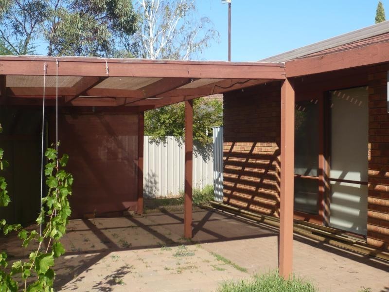 21 Adelaide Crescent, Echuca VIC 3564