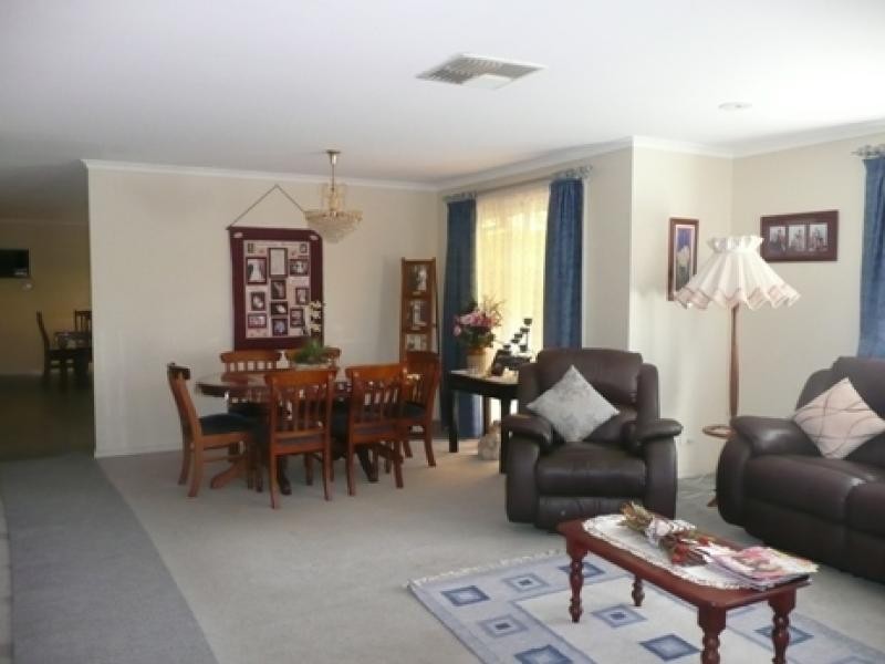 13 Kulgoa Avenue, Moama NSW 2731