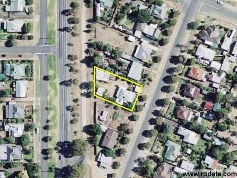 6 Edward Street, Rochester VIC 3561