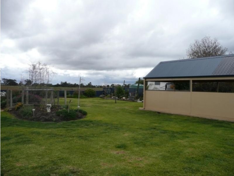 46 Brecon Court, Echuca VIC 3564