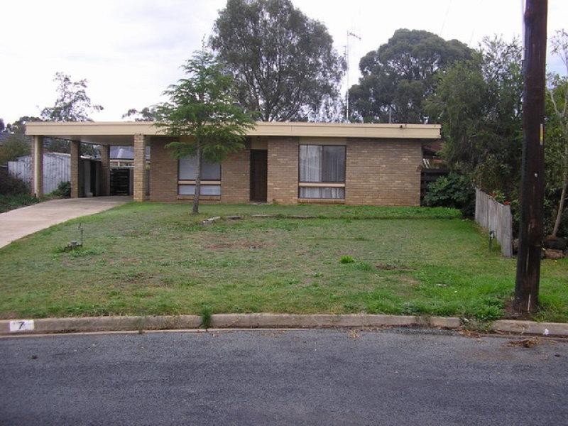 7 Ash Court MOAMA, Echuca VIC 3564