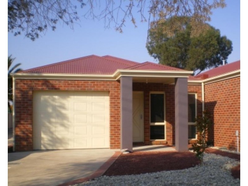 Unit 2, 135 Goulburn Road, Echuca VIC 3564