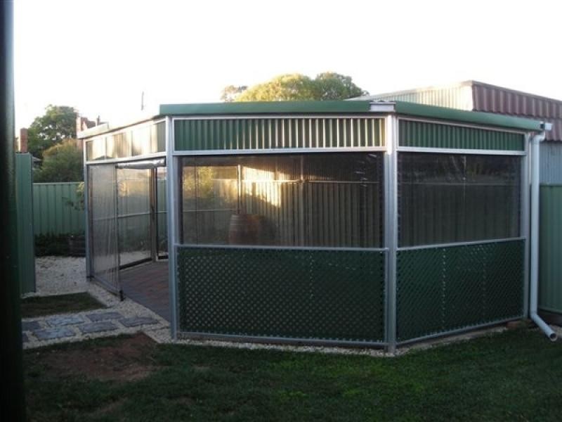 260 Ogilvie Avenue, Echuca VIC 3564