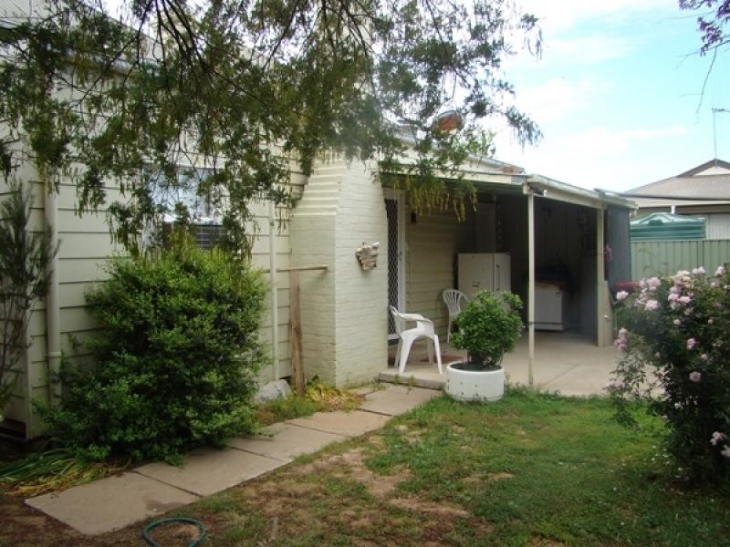 14 Edward Street, Rochester VIC 3561