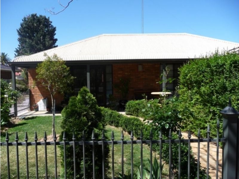 Unit 1, 118 Haverfield Street, Echuca VIC 3564