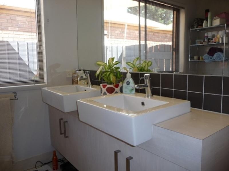Unit 1, 118 Haverfield Street, Echuca VIC 3564