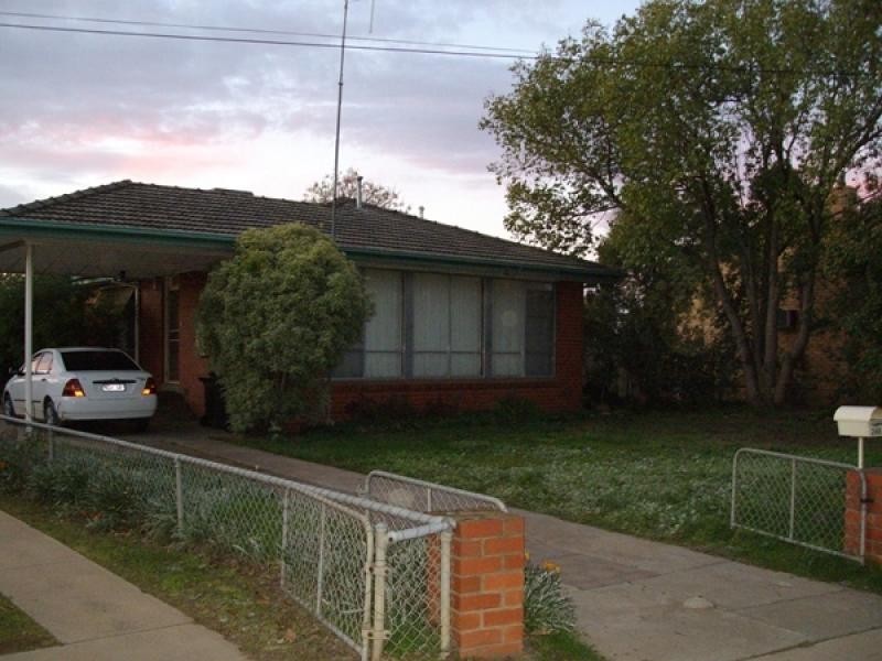 248 Ogilvie Avenue, Echuca VIC 3564