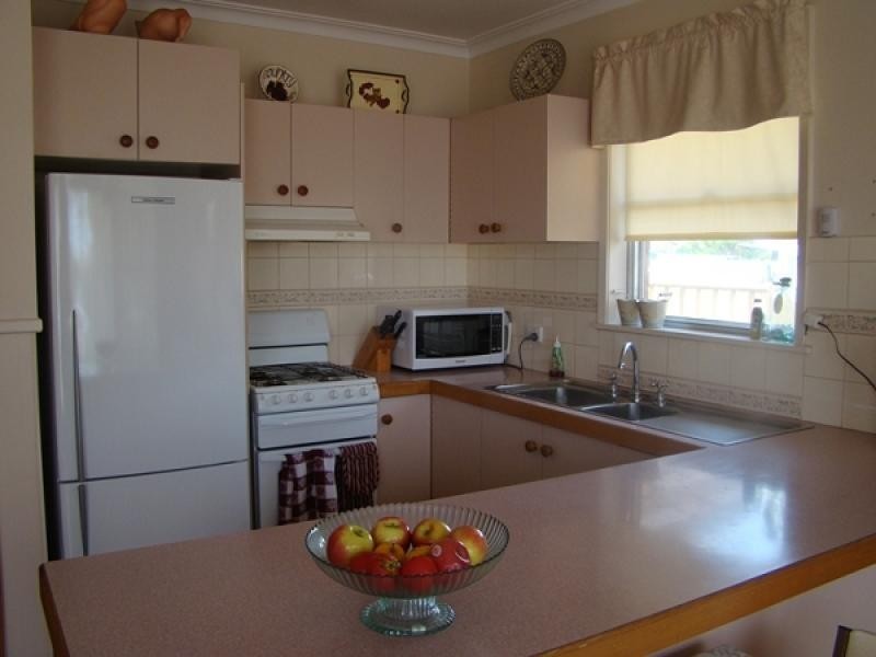248 Ogilvie Avenue, Echuca VIC 3564
