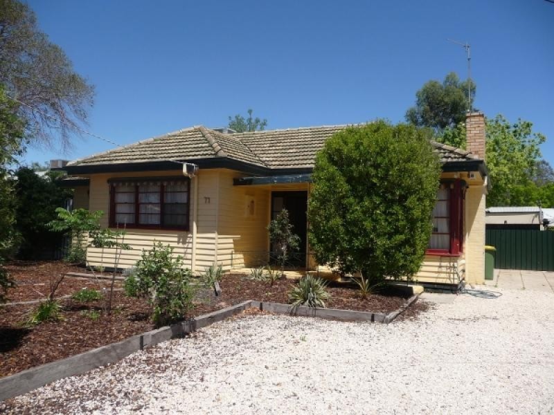 77 Haverfield Street, Echuca VIC 3564