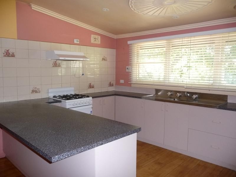 77 Haverfield Street, Echuca VIC 3564