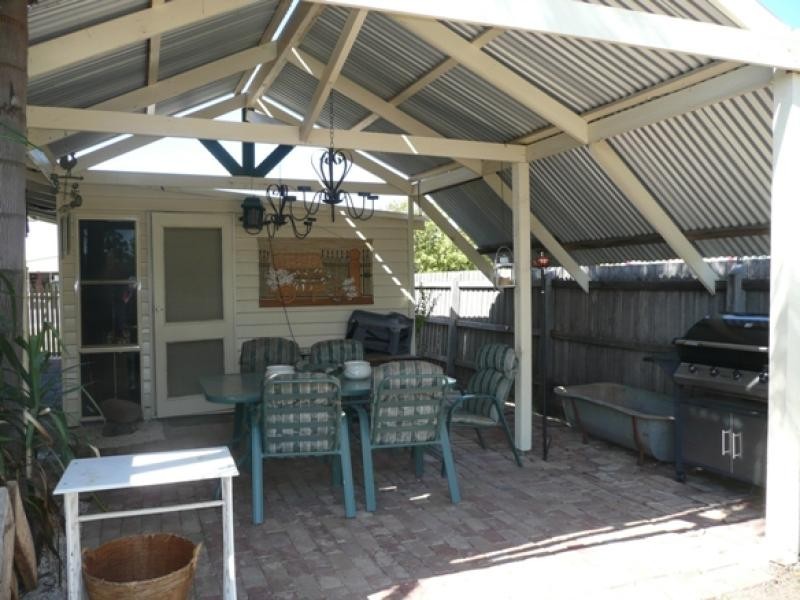 32 Eyre Street, Echuca VIC 3564