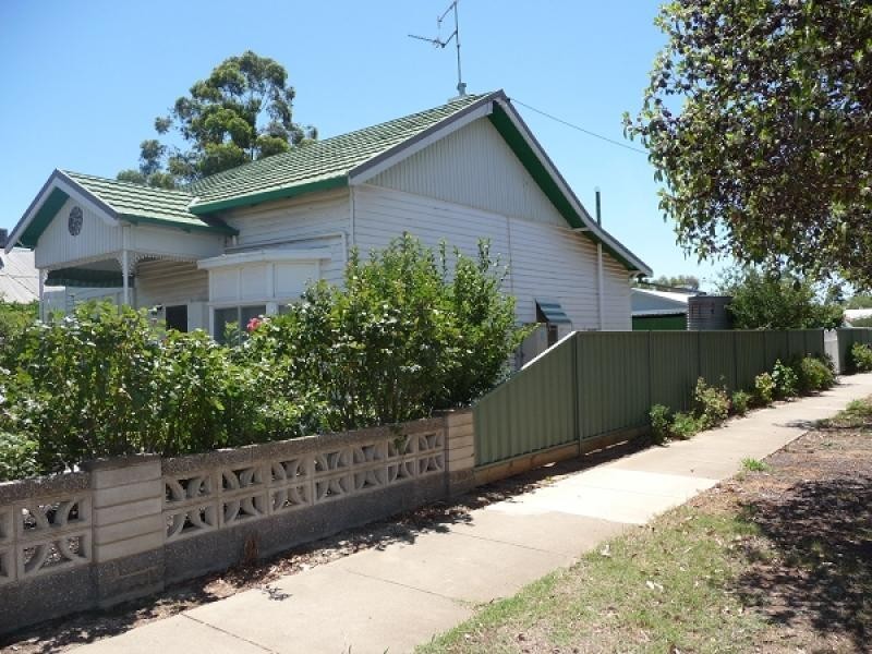 12 McKinlay Street, Echuca VIC 3564