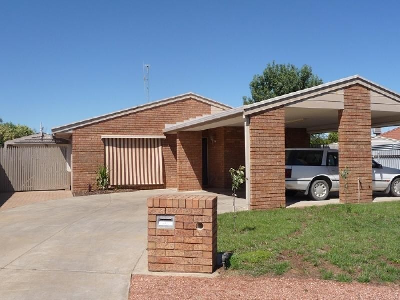 7 Colonel Court, Echuca VIC 3564