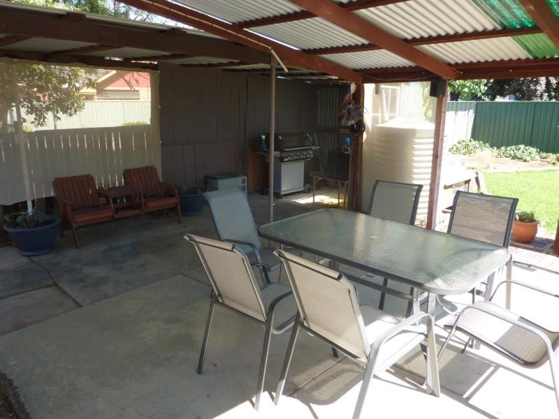 264 Ogilvie Avenue, Echuca VIC 3564