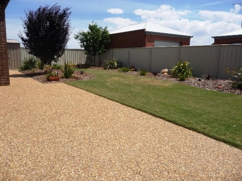 12 Kildare Avenue, Moama NSW 2731