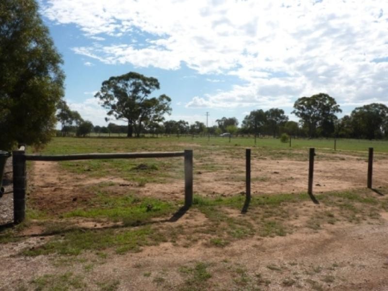 216 TANDARRA LANE, Moama NSW 2731