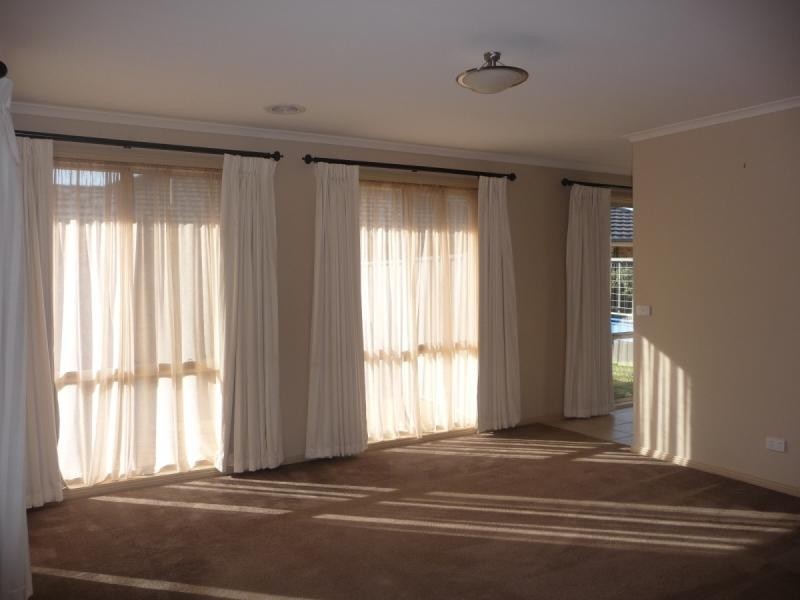 9 Caroline Court, Echuca VIC 3564