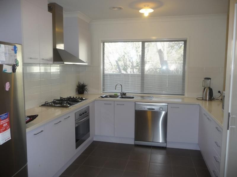 Unit 1/37 Haverfield, Echuca VIC 3564