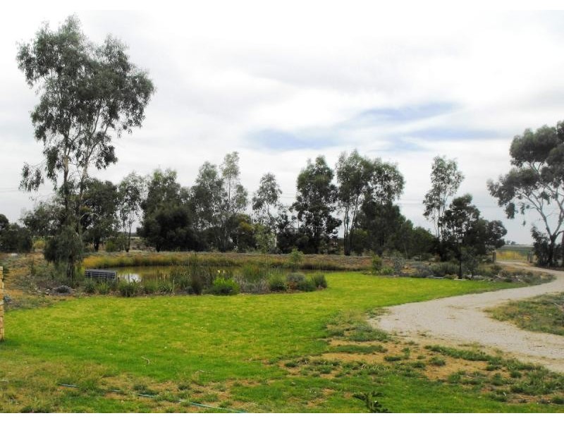 172 Singer Road, Bamawm VIC 3561