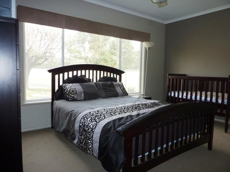 54 Simmie Street, Echuca VIC 3564