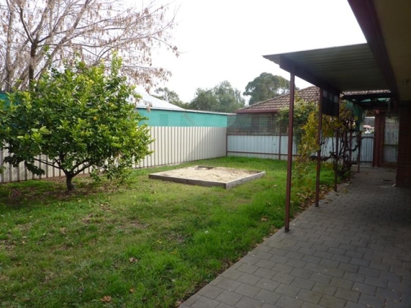 29 Regent Street, Moama NSW 2731