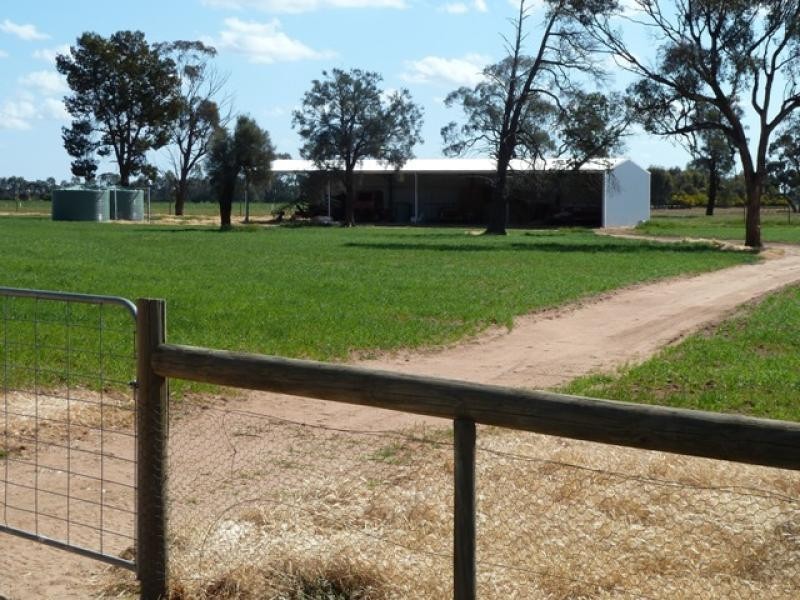 RMB 140 Thyra Road, Moama NSW 2731