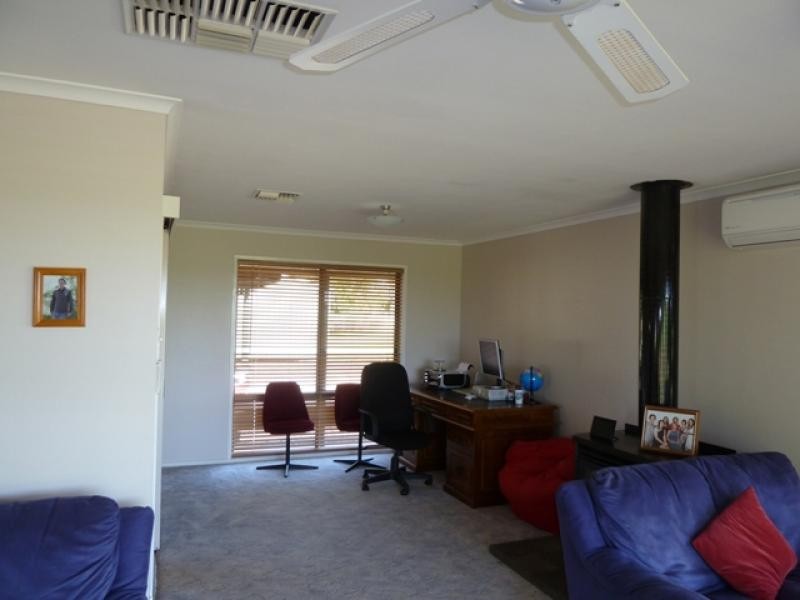 7730 Hansen Road, Ballendella VIC 3561