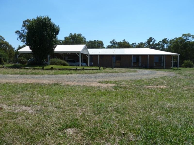 89 Latham Road, Echuca VIC 3564