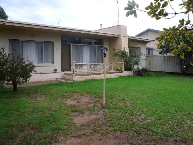 18 MARTIN STREET, Echuca VIC 3564