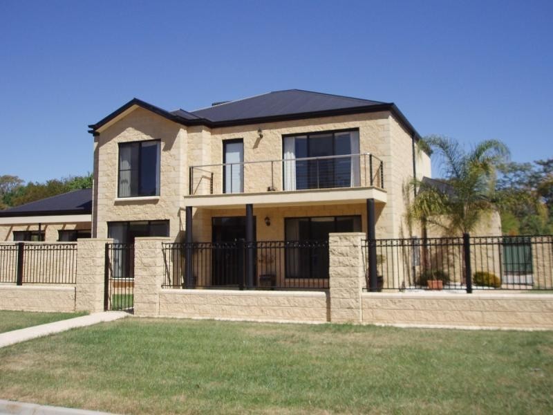 47 SIMMS STREET, MOAMA, Echuca VIC 3564