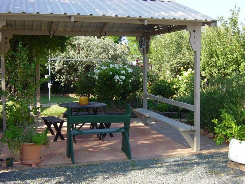 80 RAMSAY STREET, Rochester VIC 3561