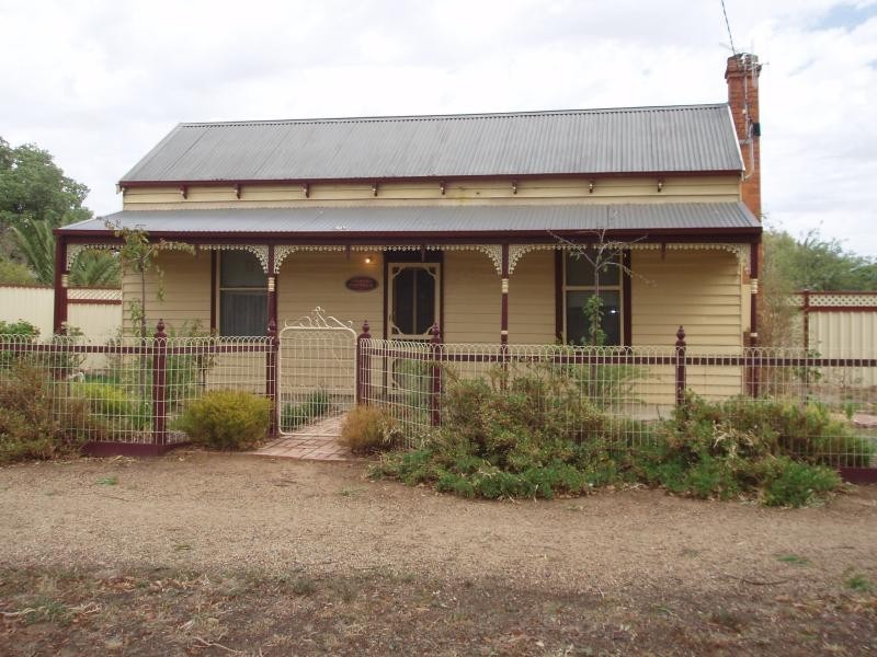 82 BLAKE STREET, Nathalia VIC 3638