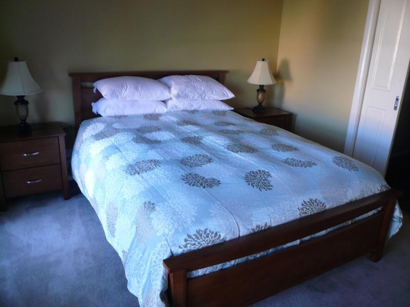 10 KINGFISHER DRIVE WEST, MOAMA, Echuca VIC 3564