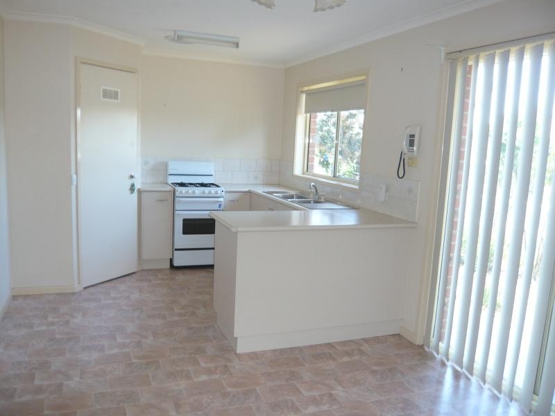 8 Wave Court, Echuca VIC 3564