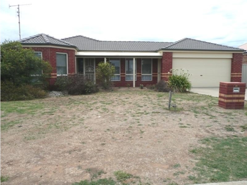 76 OGILVIE AVENUE, Echuca VIC 3564