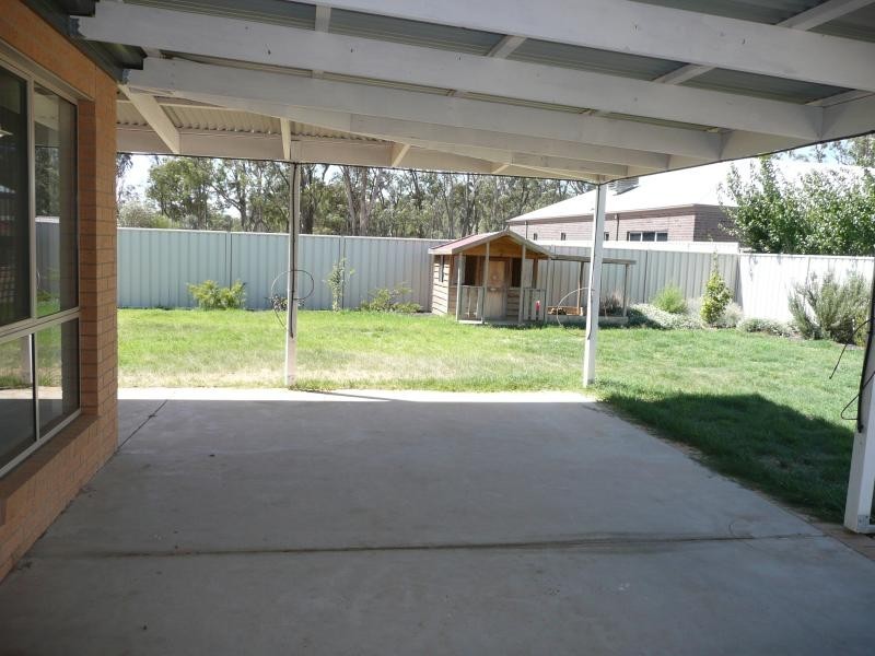 65 SHETLAND DRIVE, Moama NSW 2731