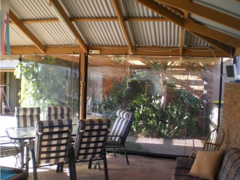 2 CHARTERS DRIVE, Moama NSW 2731