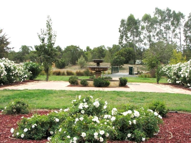 25 KINGFISHER DRIVE, Moama NSW 2731